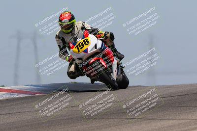 media/May-22-2023-Fastrack Riders (Mon) [[ae7626d9d8]]/Level 2/1230pm (Outside Grapevine)/